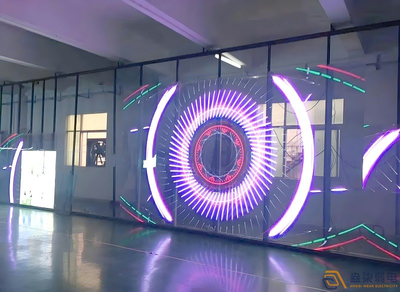 LED透明屏和普通的LED屏有什么区别吗？